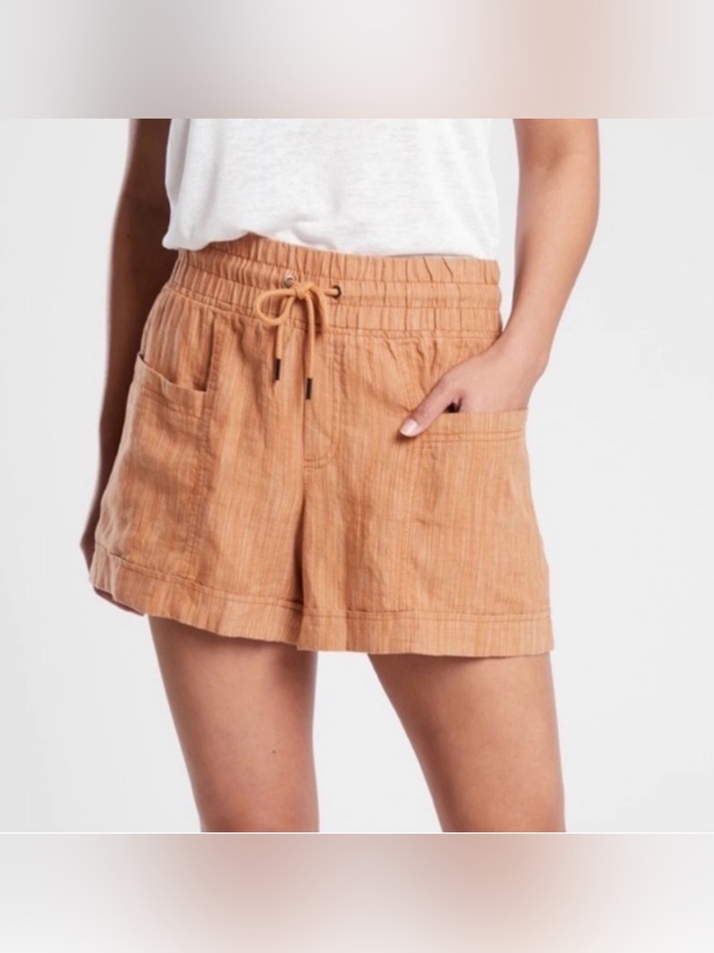 Athleta Cabo Linen Textured 4” Shorts in Toasted Ochre Gorpcore Size 8